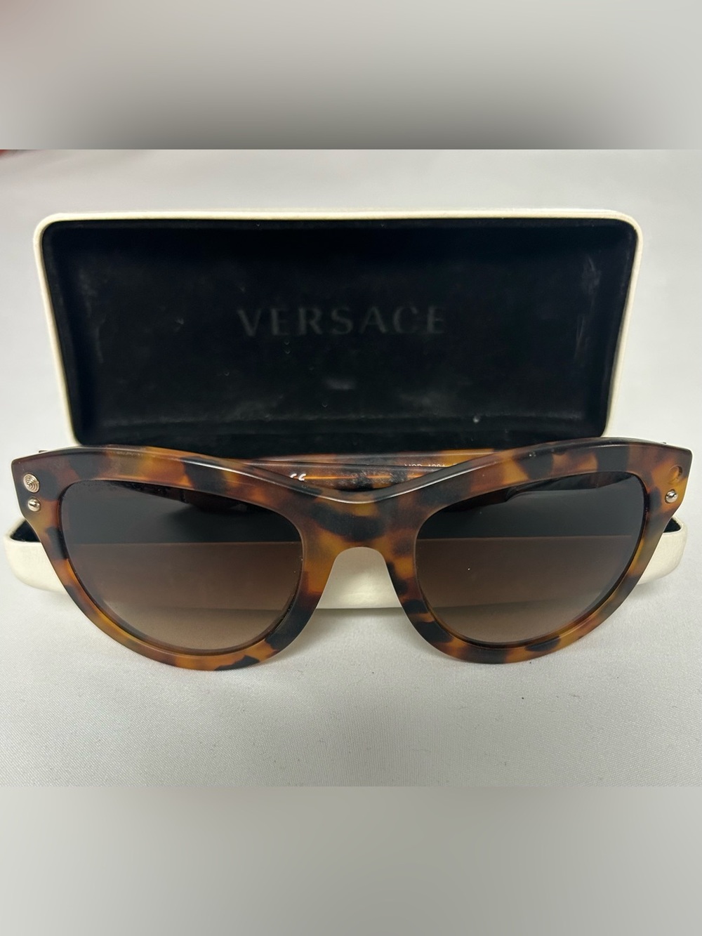 Versace VE4291 Matte Havana Tortoiseshell Brown Gradient Sunglasses 53-22-140